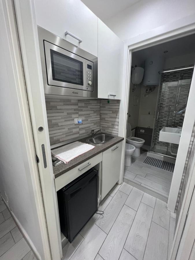 Smart'S House Deluxe Quartieri Spagnoli Napoli Bagian luar foto
