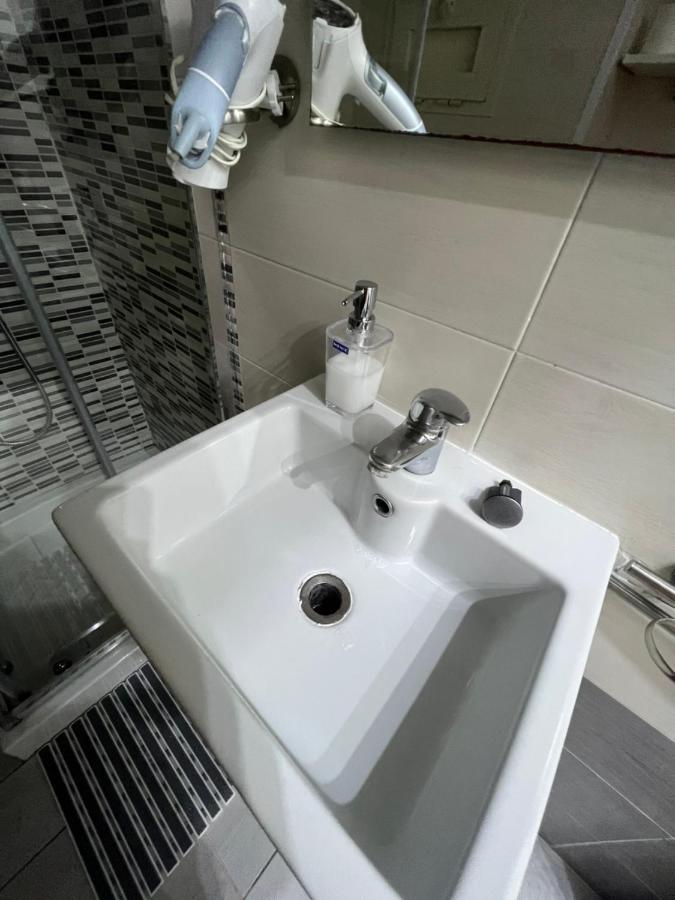 Smart'S House Deluxe Quartieri Spagnoli Napoli Bagian luar foto